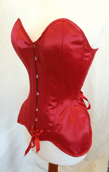 Longline sweetheart overbust corset