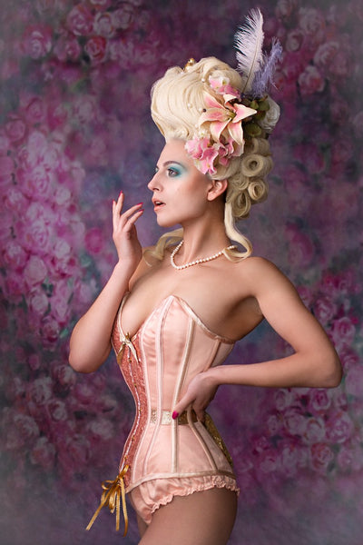 Eve overbust corset in peach and gold